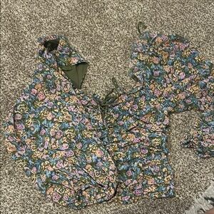 Floral Ruched Blouse with Puff Sleeves